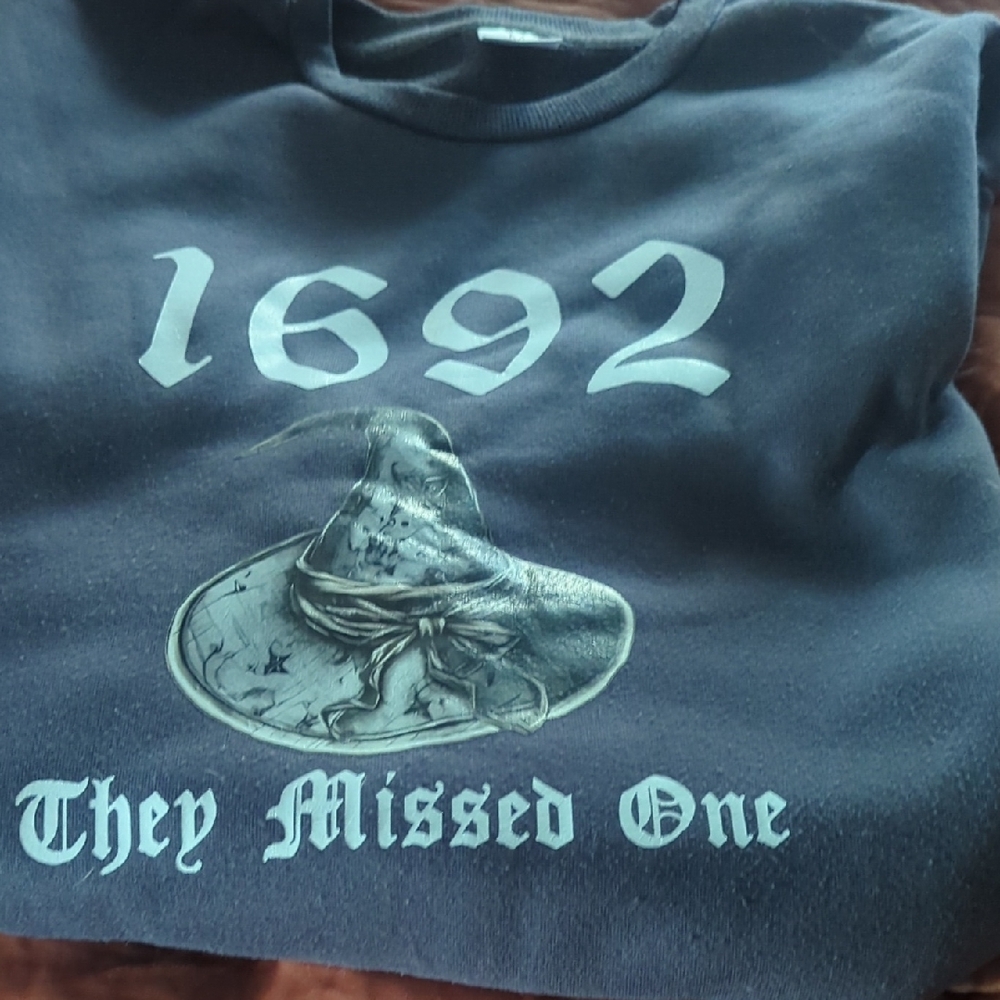 Graphic Sweatshirt - Dark Gray
